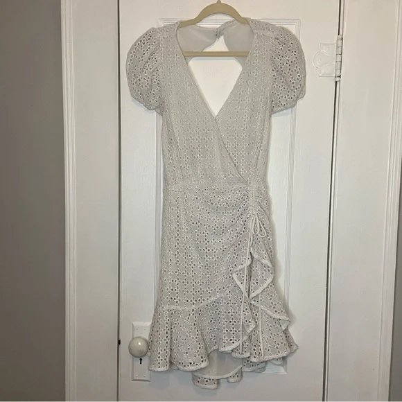 Bardot Nadia Tie Back Mini Eyelet Dress in ivory white size 12 - Picture 4 of 15